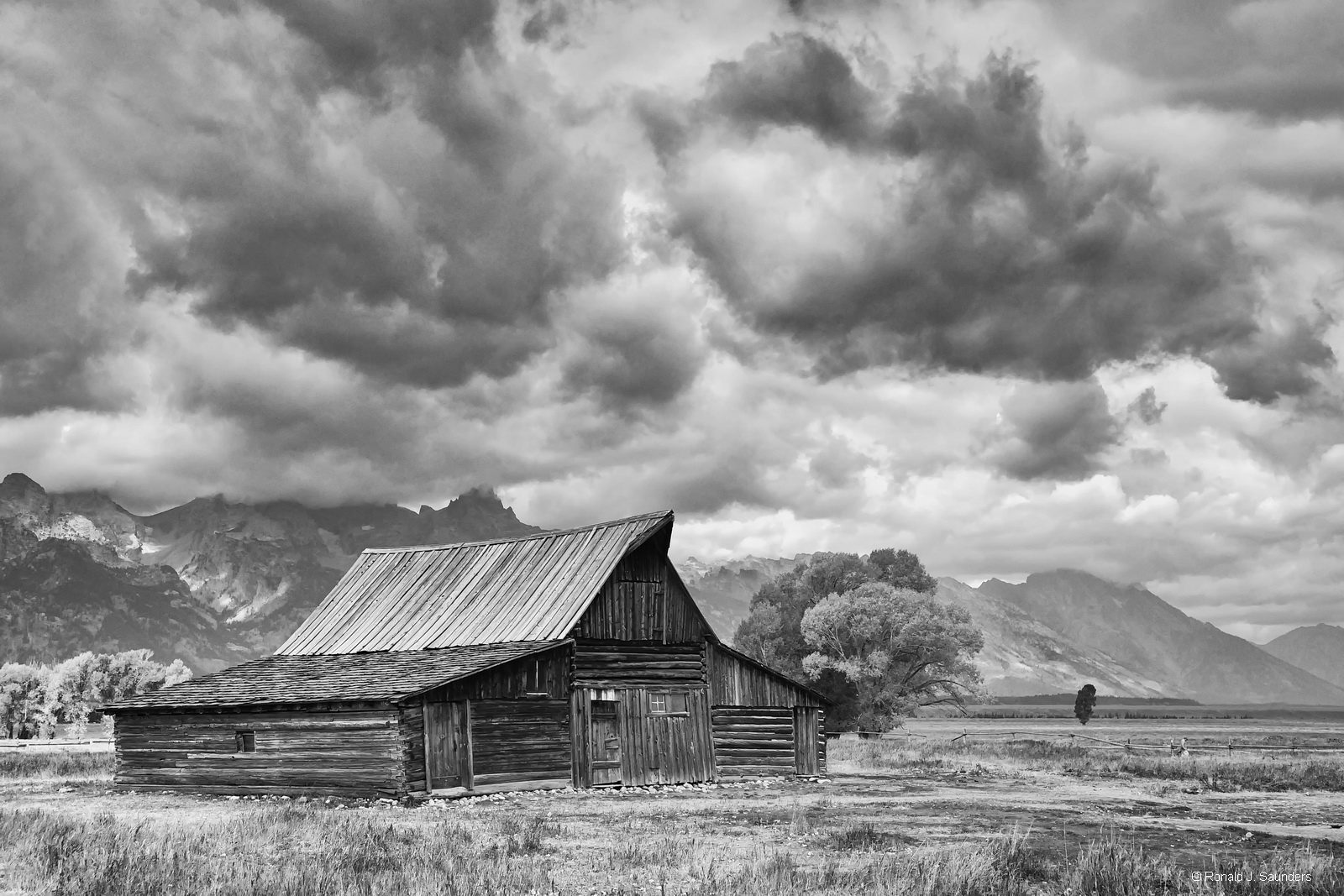 ronald, saunders, teton, national, park, barn, moulten black, white, digital, image, ron, ronald j,wyoming